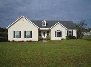 20 Walden Ridge Dr, Tifton, GA 31793