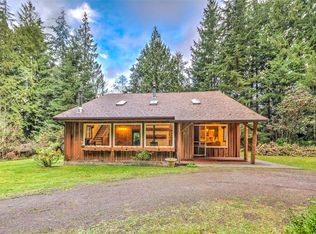 455 Ezduzit Ln, Camano Island, WA 98282