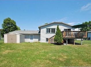 10755 96th Ave N, Maple Grove, MN 55369