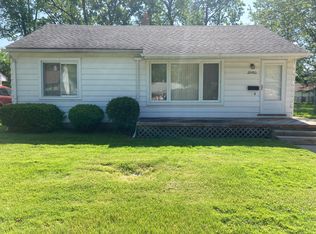 28480 Stuart Ave, Southfield, MI 48076