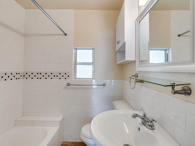 3206 E Bellevue St — Photo 21