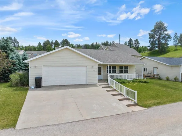 225 Powderhorn Ct, Spearfish, SD 57783
