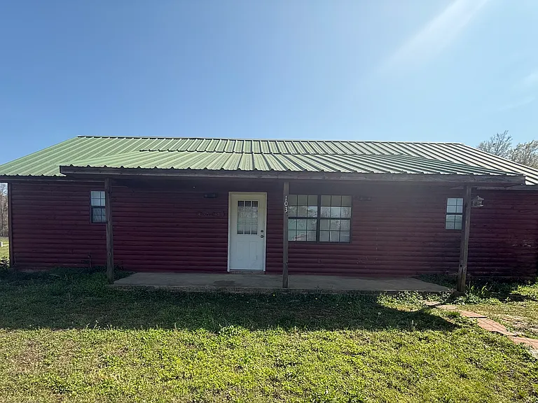 Log Cabin Cir — Photo 1