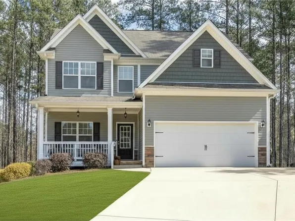592 Willow Springs Dr, Dallas, GA 30132