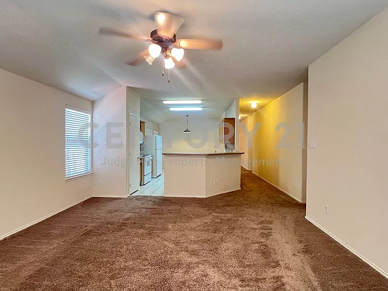 2049 Helmoken Falls Dr — Photo 5