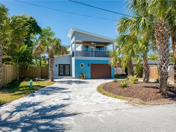 4917 Remington Dr, Sarasota, FL 34234