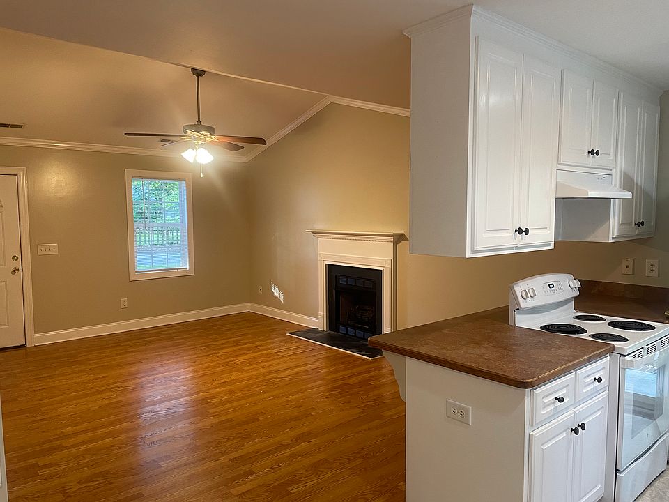 1st image of 113 Charlotte Ave