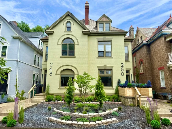 250 S 18th St #1/2, Columbus, OH 43205