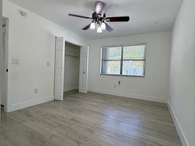 15330 SW 72nd St #24 — Photo 16