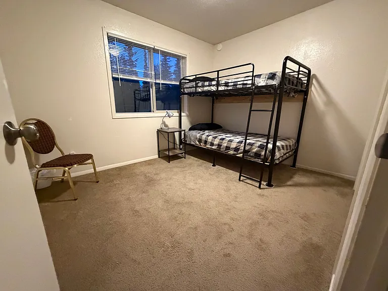 1378 S 3640 E — Photo 18