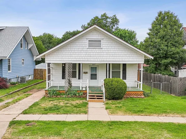 217 N Summit St, El Dorado, KS 67042