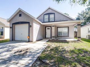 826 Cape Cod Cir, Valrico, FL 33594