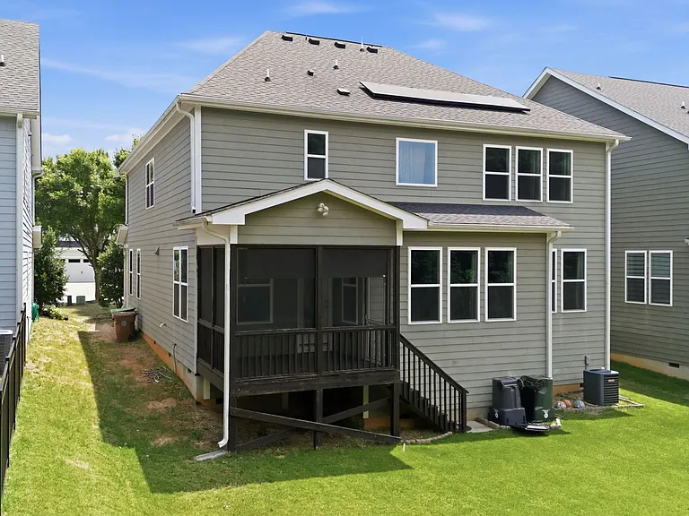 304 Atwood Dr — Photo 35