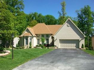 485 Wexford Rd, Valparaiso, IN 46385