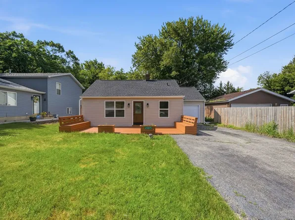 25575 W Orchard Ave, Ingleside, IL 60041