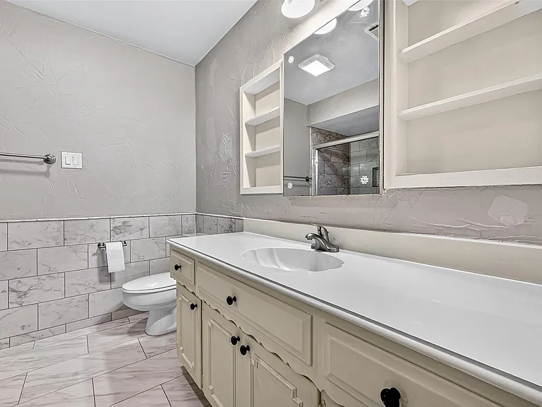 15068 Kimberley Ct — Photo 39