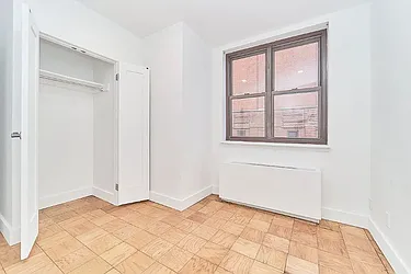 Rented by Mossanen Group