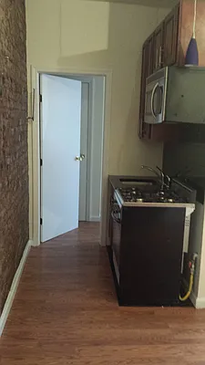 Rented by New York Residence | media 10