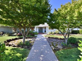 5210 Oak Meadow Dr, Santa Rosa, CA 95401