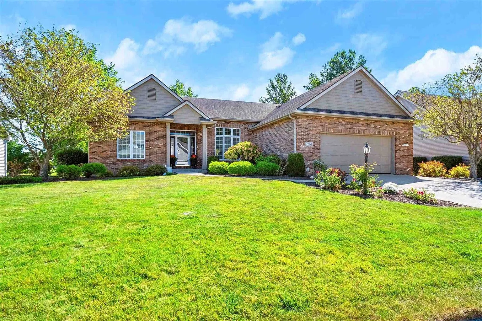 7314 Hawksnest Trl photo 1