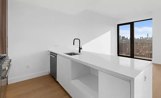 Rented by West 124th Manager LLC | media 97