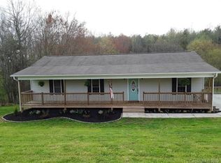 2734 Ridgecreek Dr, Morganton, NC 28655