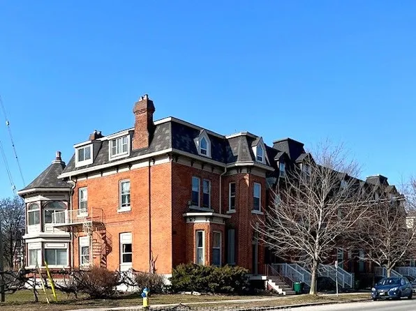 130 King St E, Kingston, ON K7L 3A1