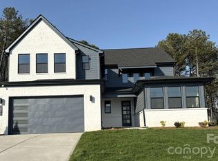 16012 Watts Creek Rd, Huntersville, NC 28078