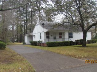 707 Elm St, Crossett, AR 71635