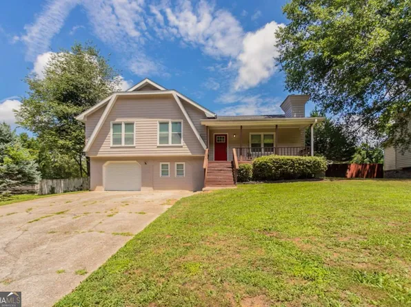3877 Trenton Dr, Snellville, GA 30039