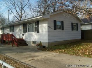 2315 S 15th St, Springfield, IL 62703