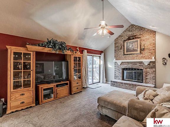 4th image of 4822 Copper Hill Dr