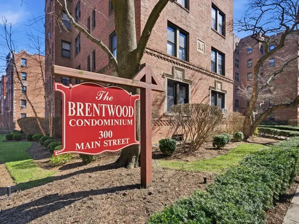 300 Main St APT 6F, White Plains, NY 10601