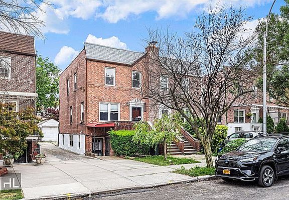 2nd image of 6861 Selfridge St #1
