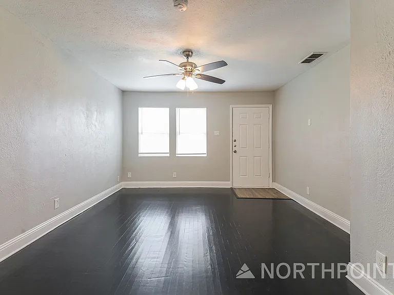 1101 Rancho Dr — Photo 7