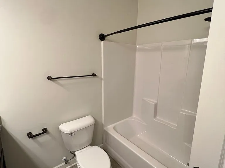 660 Valley Stream Dr — Photo 21