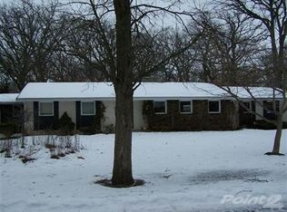 2253 White Oaks Ct, Beloit, WI 53511