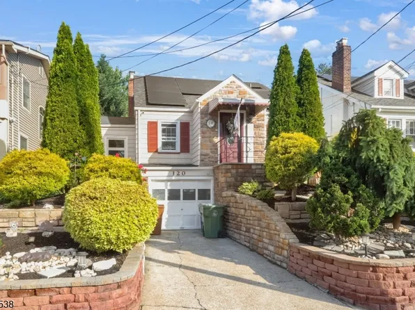 120 Livingston Rd, Linden City, NJ 07036