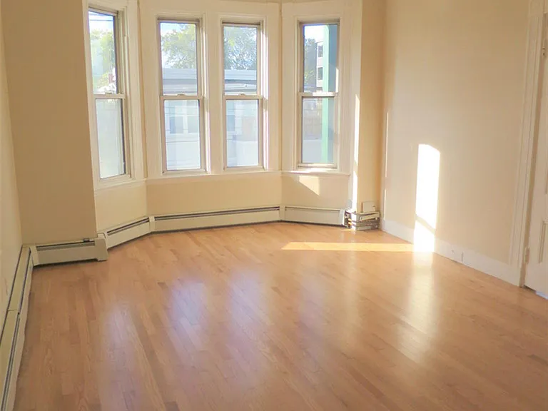 90 Norfolk St #5 — Photo 4