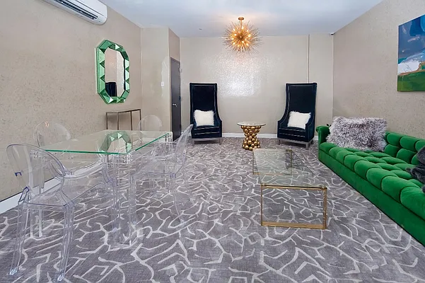 Rented by JW Real Estate Services LLC | media 24