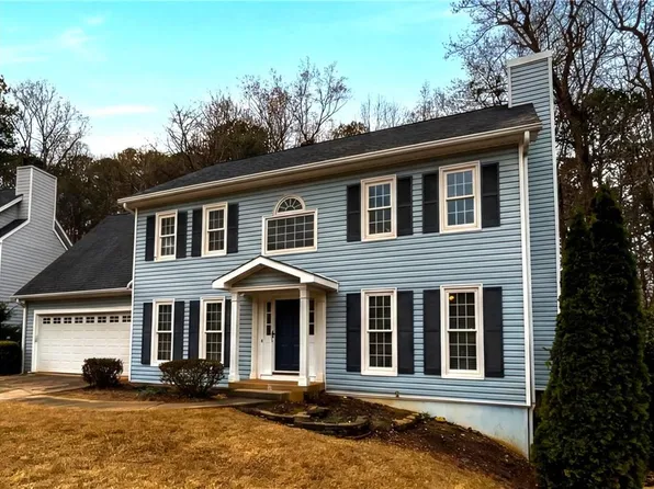945 Haverhill Trl, Lawrenceville, GA 30044