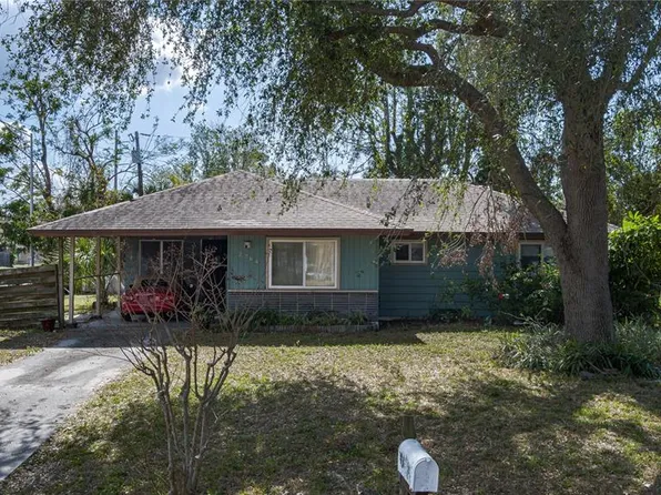 2784 Martin St, Sarasota, FL 34237