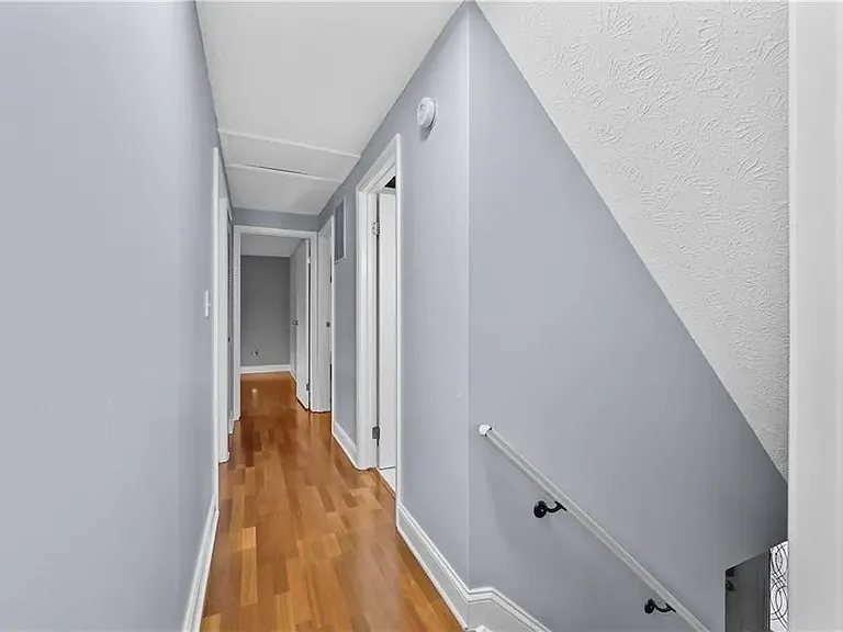 4608 Rosemear Ct — Photo 26