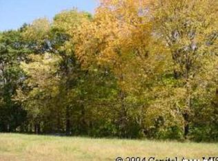 12 Deer Meadow Ln, Petersburg, IL 62675