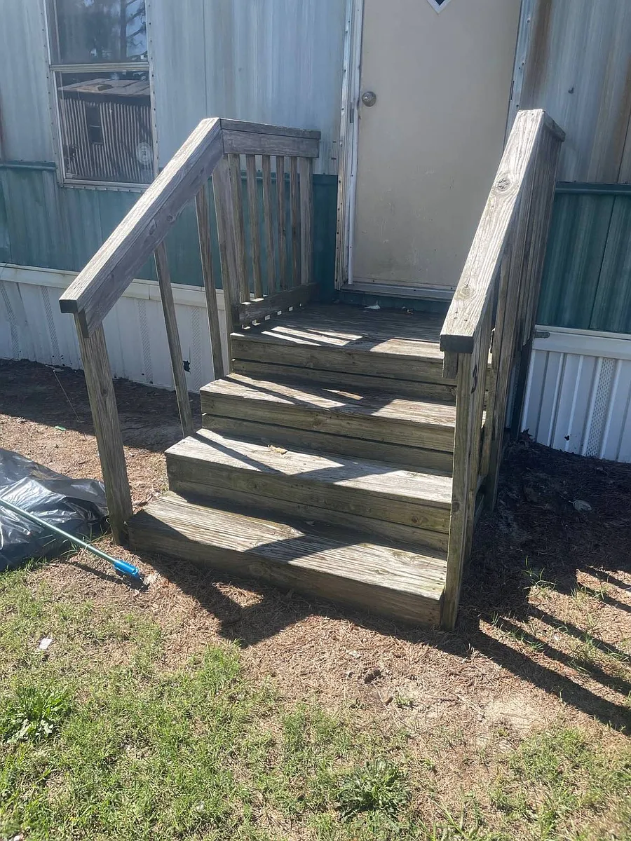 Building Photo - 1015 Sandpit Rd #3