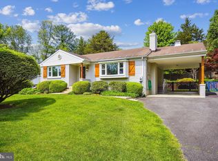 906 W Washington St, Middleburg, VA 20117