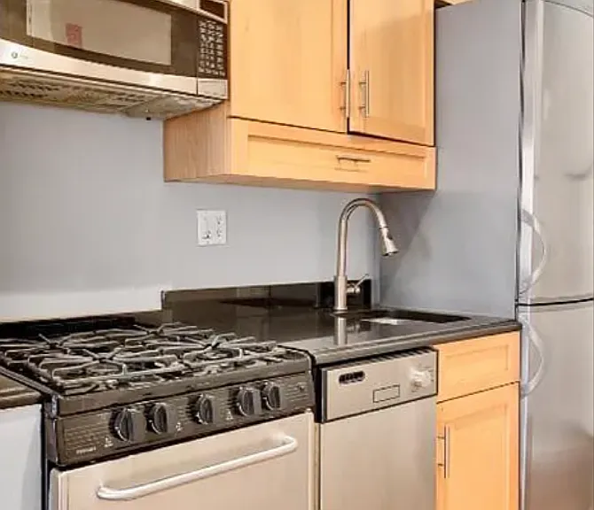 248 Mott St #5 — Photo 5