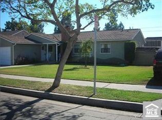 2218 Grovemont St, Santa Ana, CA 92705