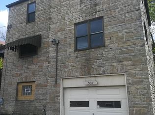 301 Tanner Aly, Elizabeth, PA
