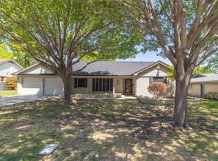3808 Wilkie Way, Fort Worth, TX 76133